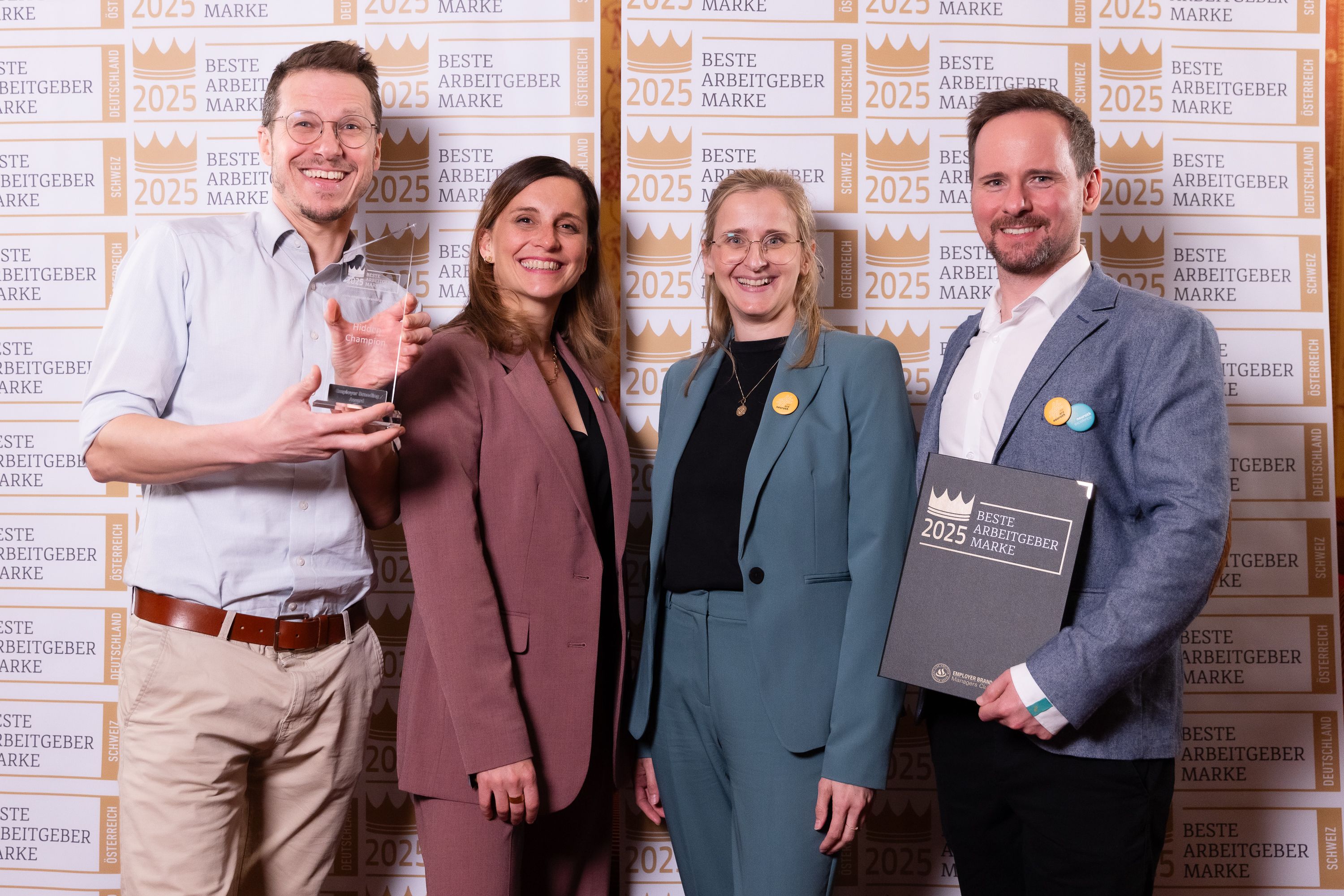 Employer Brand Awards 2025 Gruppenfoto Warum Tscheliessnigg Faustmann Hanfstingl